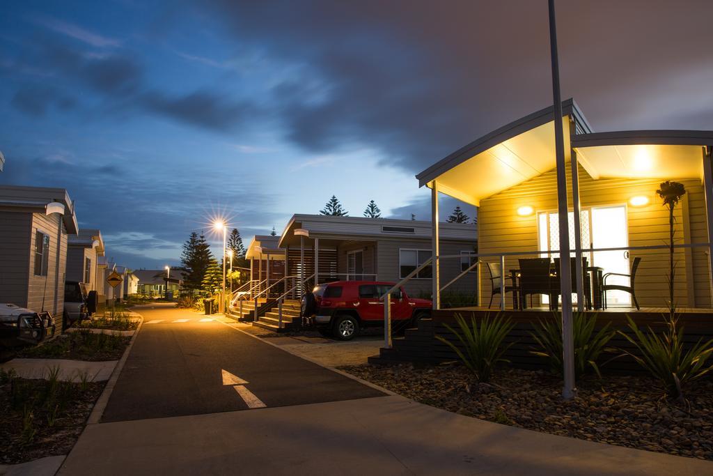 Hotel Nrma Stockton Beach Holiday Park Habitación foto