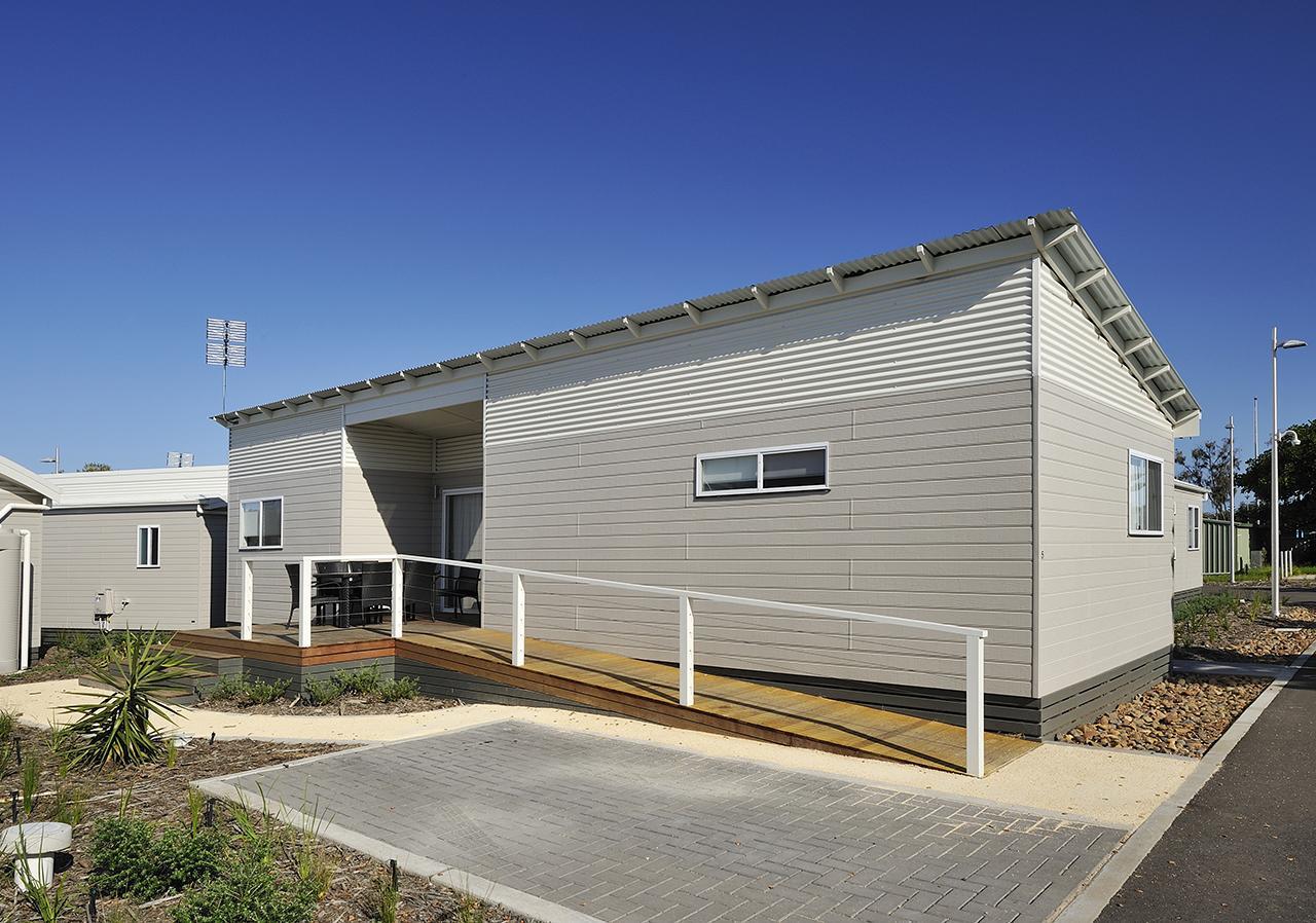 Hotel Nrma Stockton Beach Holiday Park Exterior foto